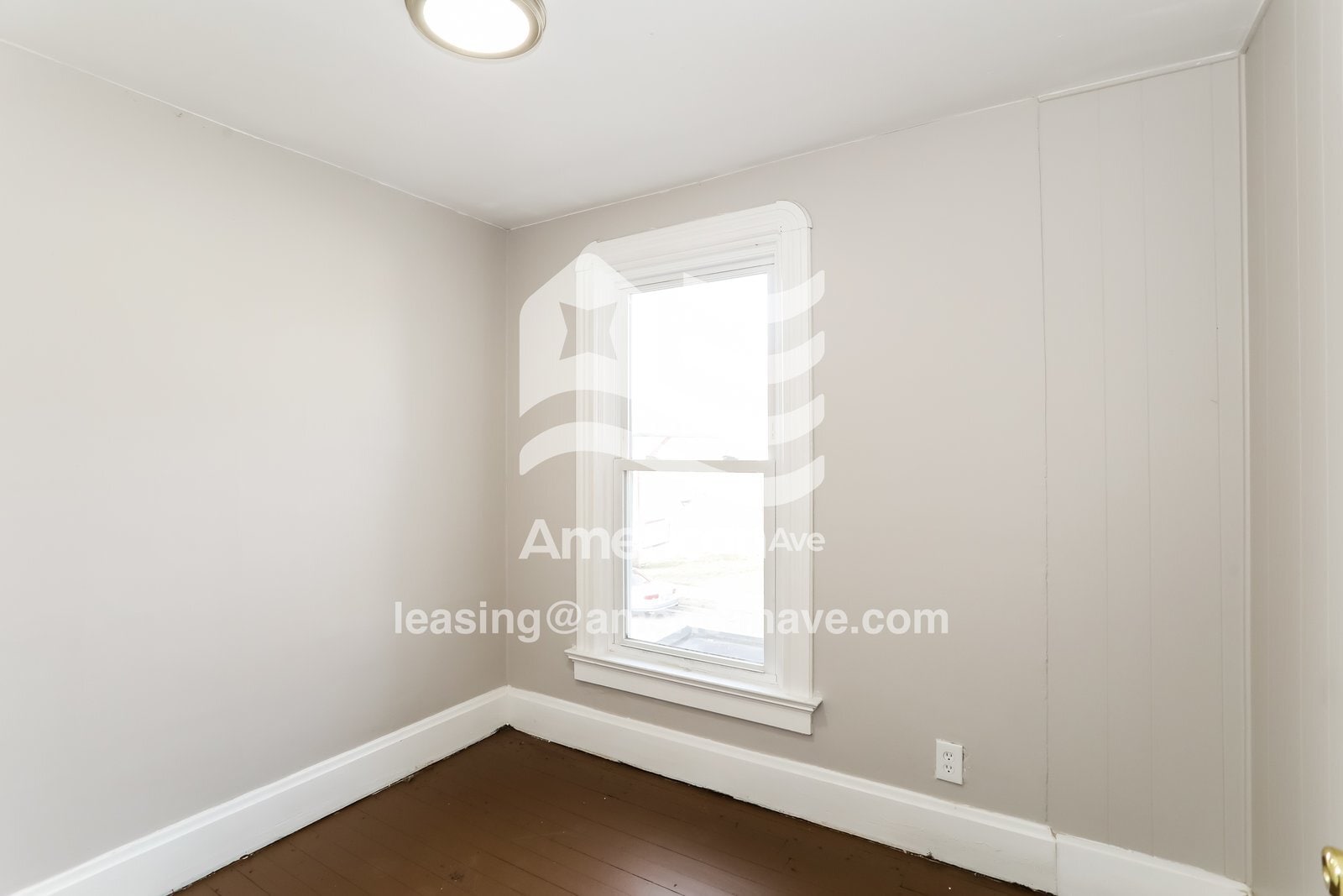 Building Photo - 653 Fairview Ave