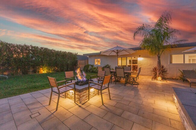 Building Photo - 1558 Wakefield Ave