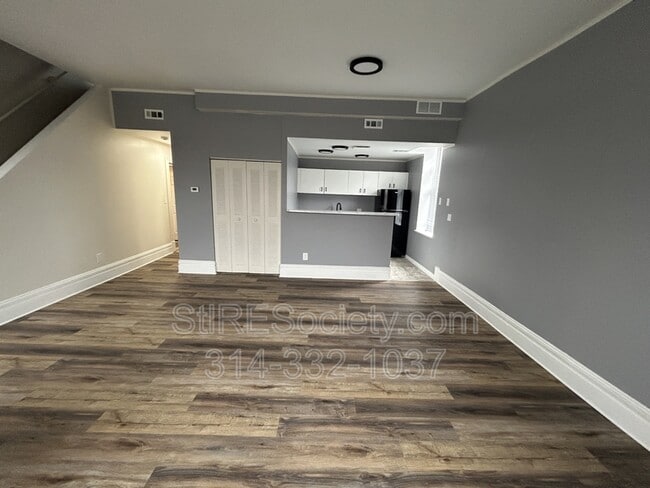 Building Photo - 2012 Oregon Ave