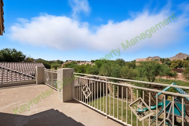 Building Photo - 5 bed / 2.5 bath Home in the San Tan Heigh...