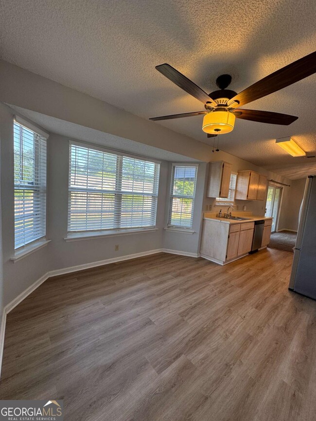 Building Photo - 108 Piper Cove