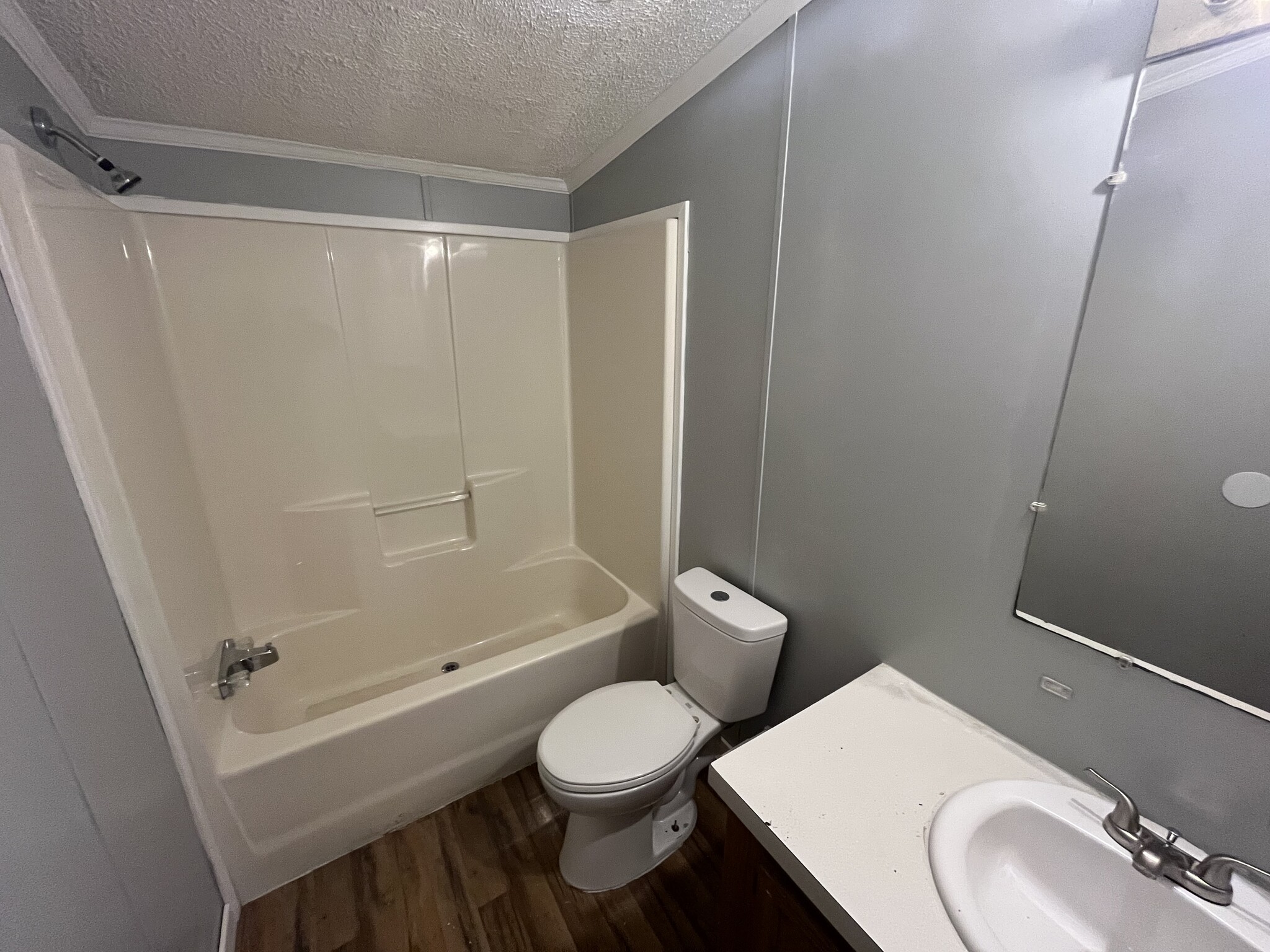 Building Photo - 1802 E Willard St