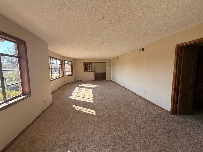 Building Photo - 3601 NW 62nd St