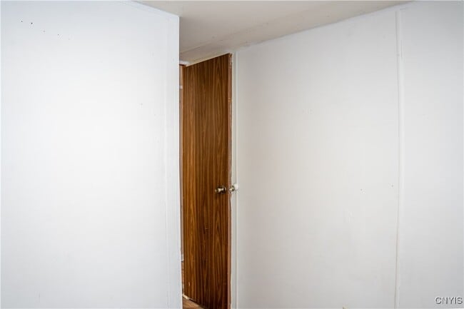 Building Photo - 110 Mountain View Ln