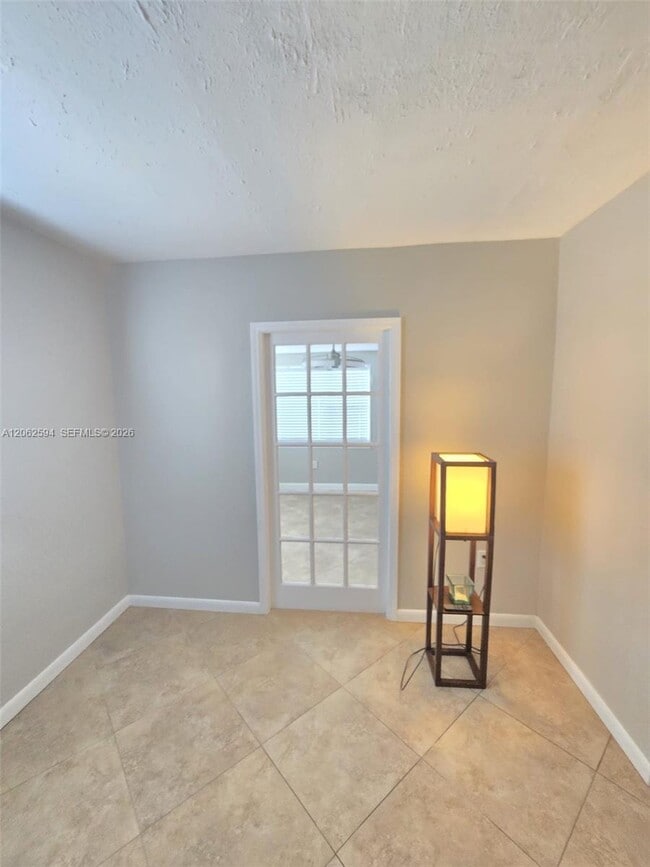Building Photo - 15138 Harrison Rd