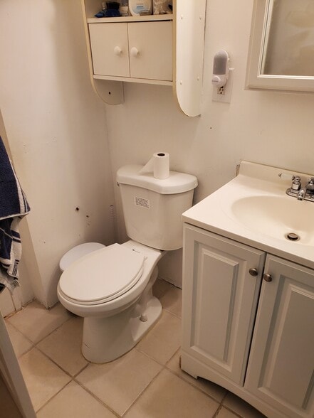 Building Photo - 135 Bellingham Ave