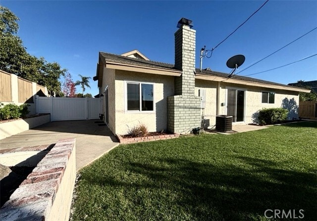 Building Photo - 6210 Halstead Ave