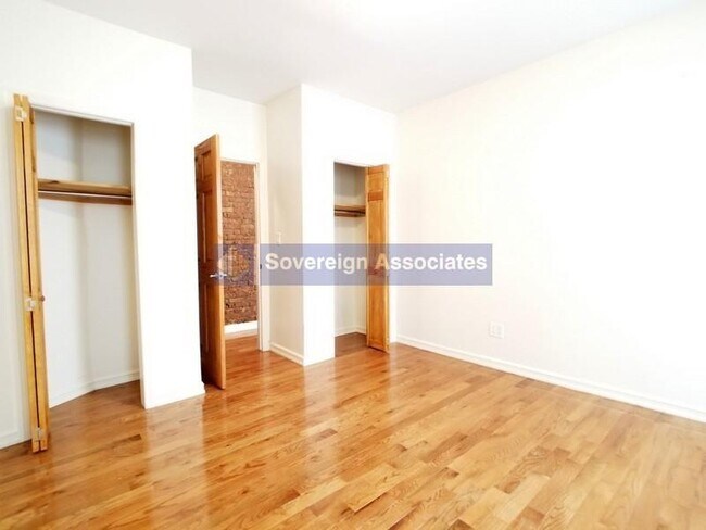 Building Photo - 610 W 150th St