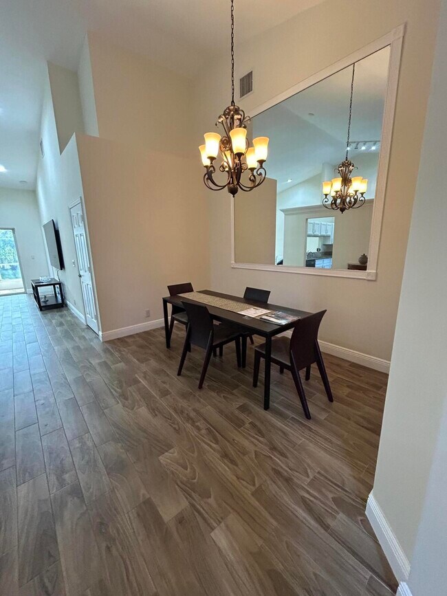 Building Photo - 6351 Long Key Ln