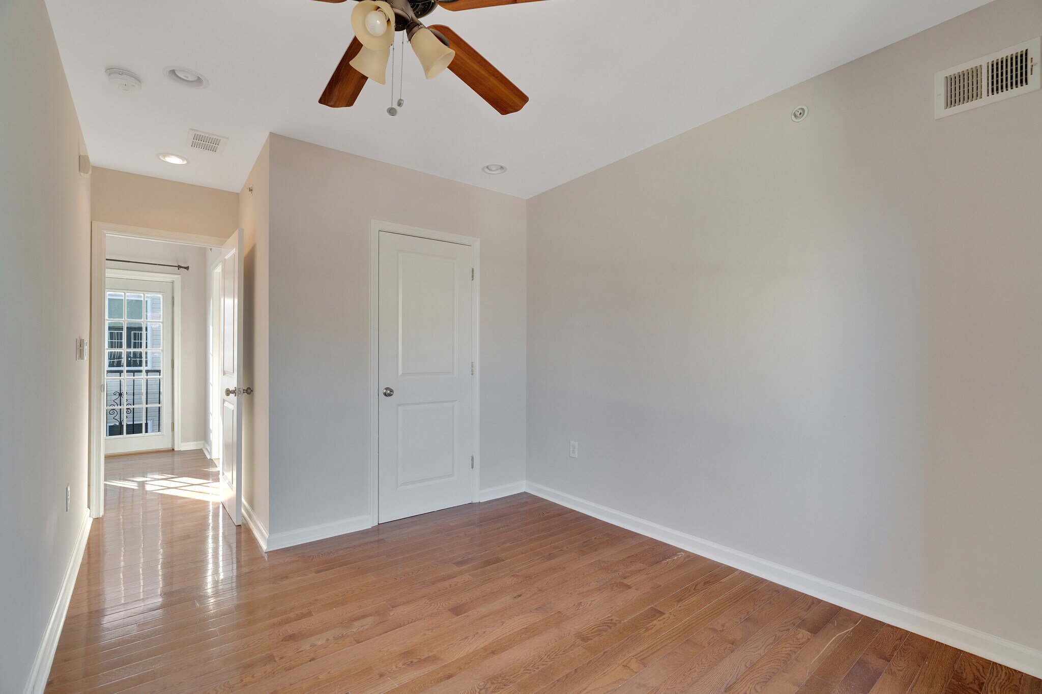Building Photo - 1310 S Opal St