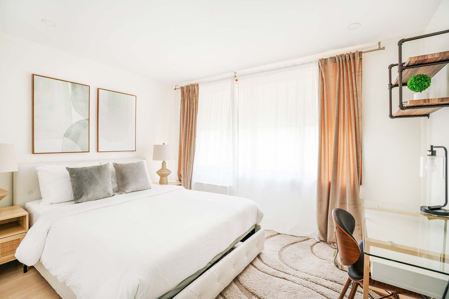 Building Photo - 244 E 75th St