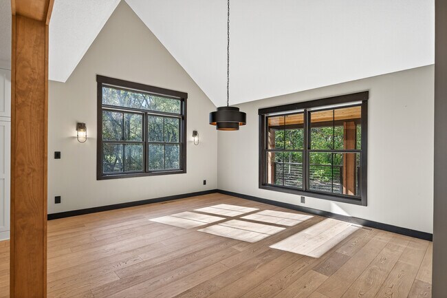 Building Photo - 15801 Andrie St NW