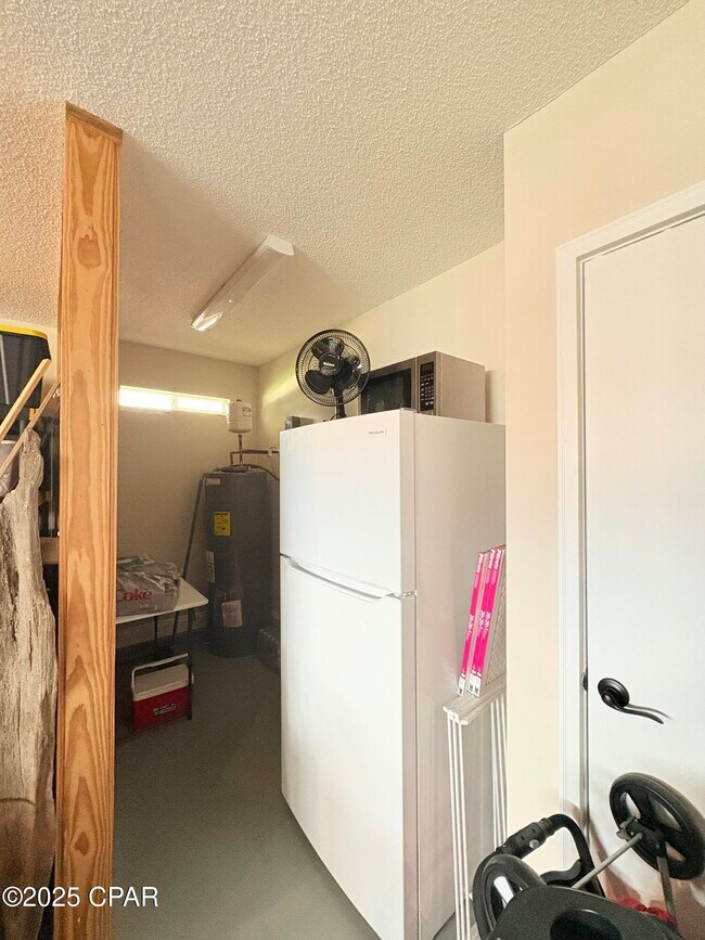 Building Photo - 4300 Bylsma Cir