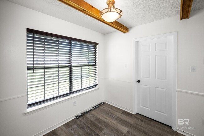 Building Photo - 2776 Santa Rosa Cir