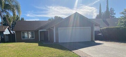 Building Photo - Huge semi-private Backyard with Large Patio!