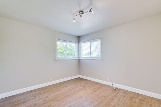 Building Photo - FOR RENT – Beautifully Updated 4 Bed / 3 Bath Home in Prime Santa Clara Location (NVIDIA)