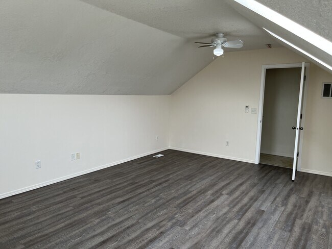 Building Photo - 2134 E Dworshak Dr