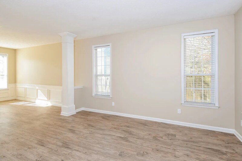 Building Photo - 2291 Grand Jct