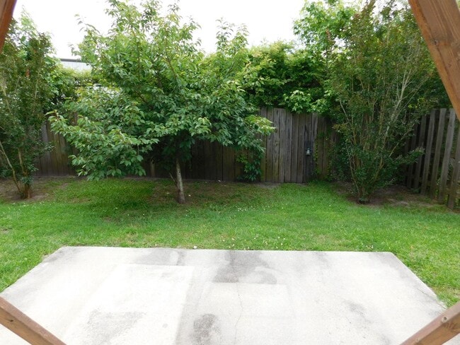 Building Photo - 4208 Arbor Green Way