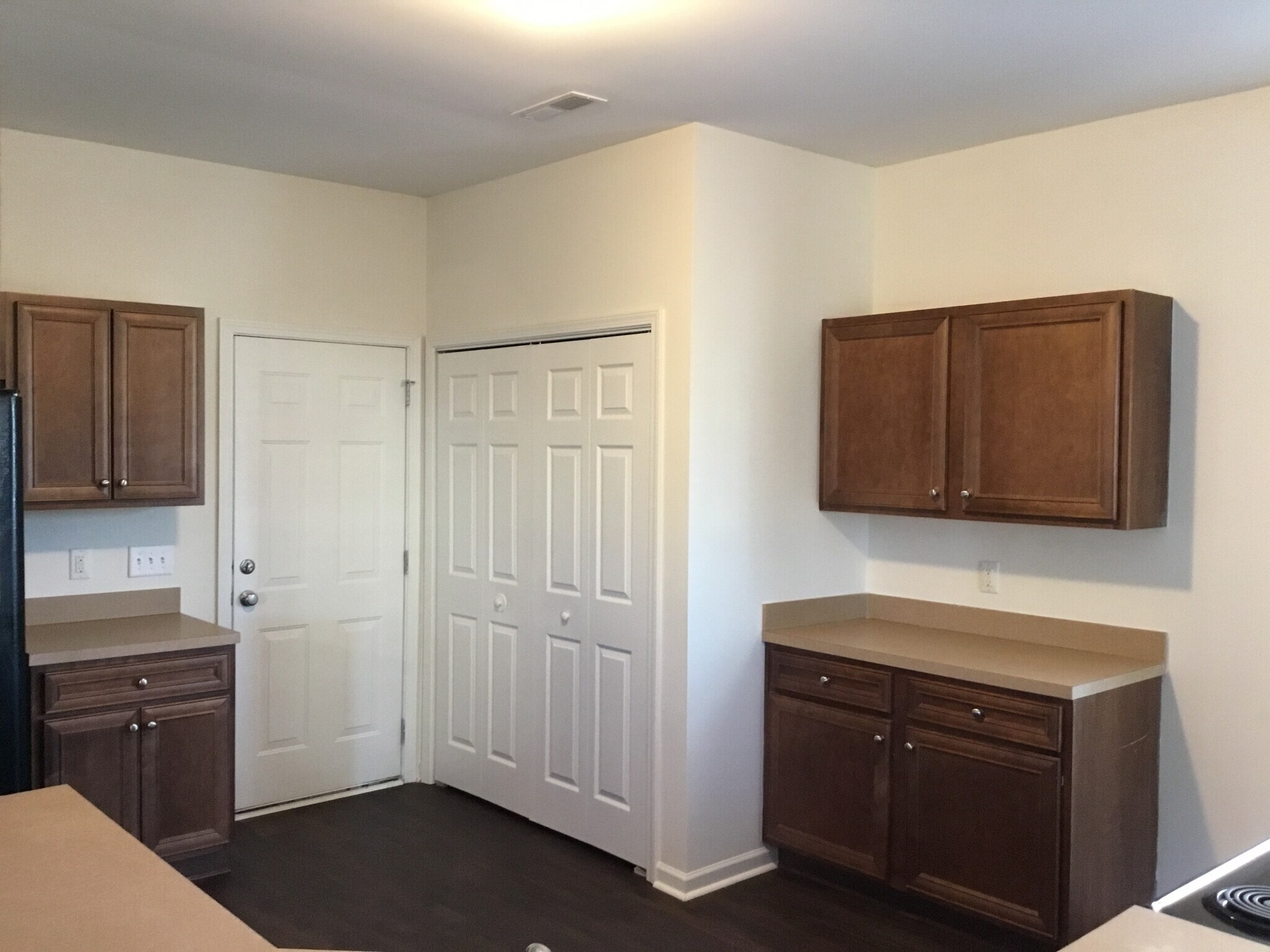 Building Photo - 2321 King Malcolm Ln