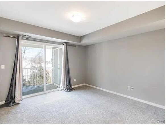 Building Photo - 1097 Foxboro