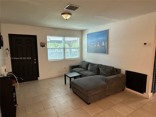 Building Photo - 20600 SW 118th Pl