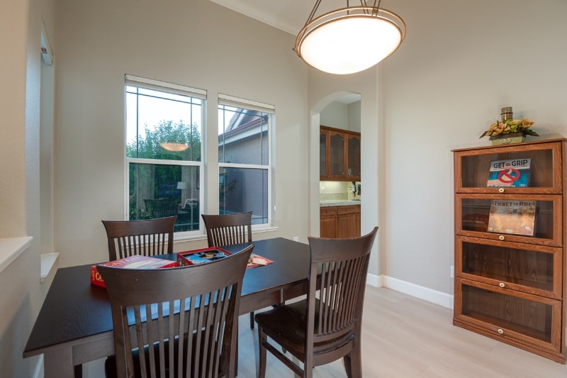 Building Photo - 543 S Elk River Ct