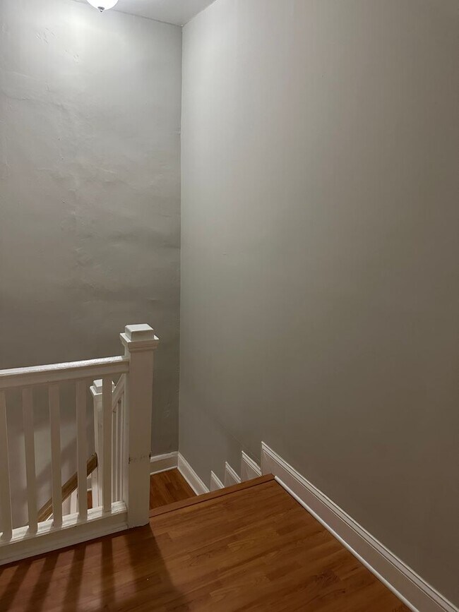 Building Photo - Newly Renovated, Spacious Home! W/D! Partially Finished Basement! Central Air! Available Now!