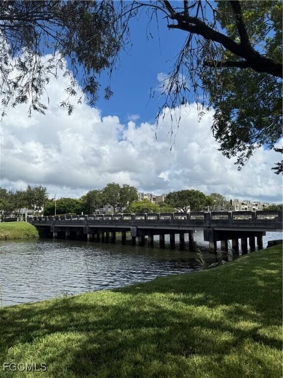 Building Photo - 7925 SW 86th St