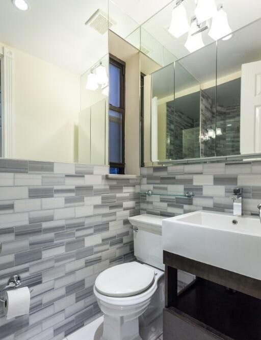 Building Photo - 60 Avenue B