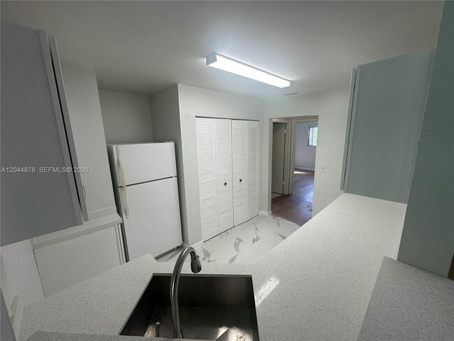 Building Photo - 3417 NW 44th St