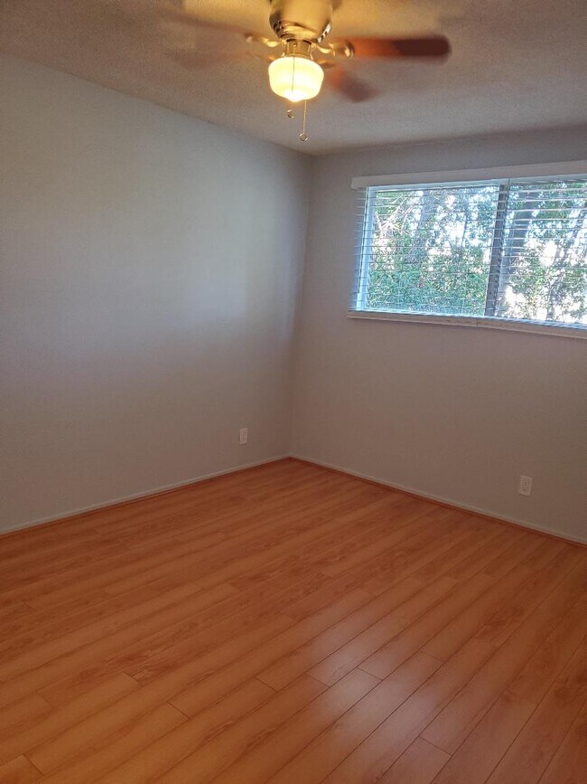 Bedroom - 7615 Norton Ave
