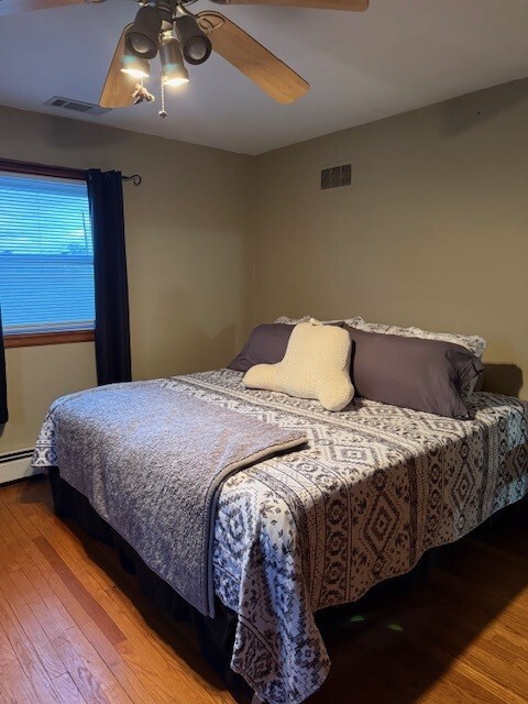 Building Photo - 808 Sunset Dr