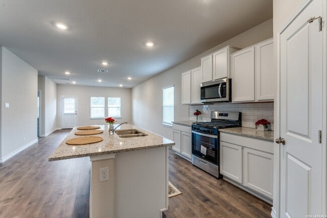 Building Photo - 5015 Gully Wy