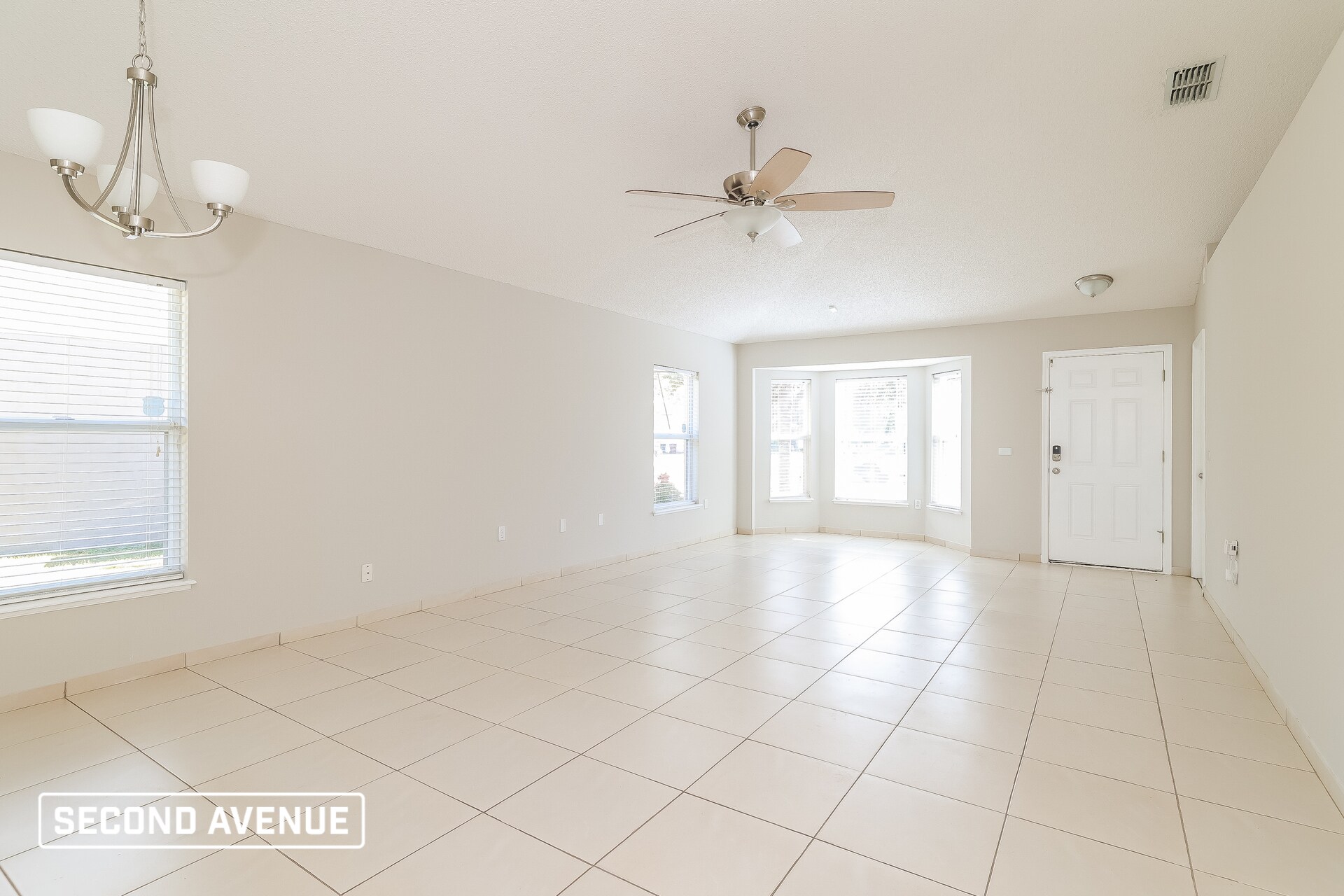 Building Photo - 2926 Noah Cir