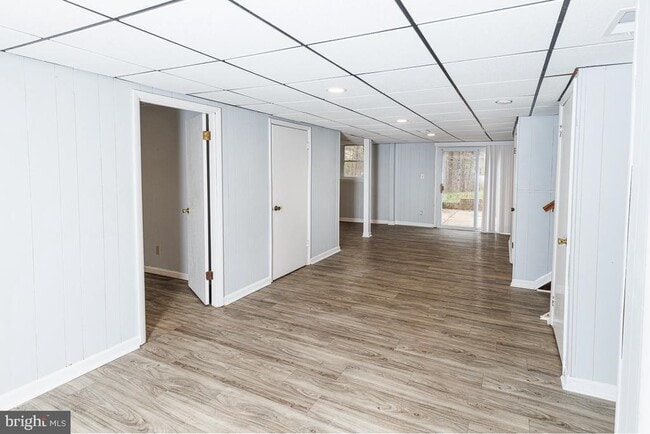 Building Photo - 9409 Croom Acres Dr