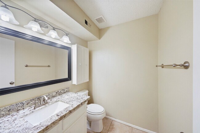 Building Photo - 5836 Sampley Way