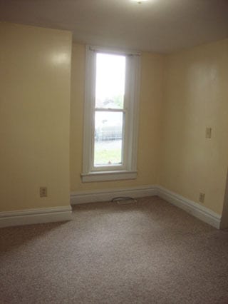Dining Room as seen from the Living Room doorway. Kitchen doorway is to your right. - 512 S Center St