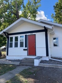 Building Photo - 1 Bedroom Fully Remodeled