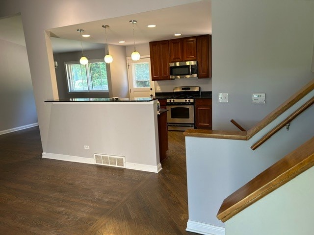 Building Photo - 867 Auburn Ct