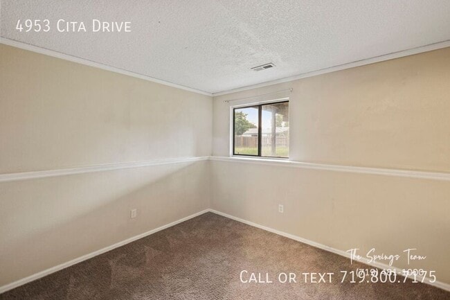 Building Photo - 4953 Cita Dr