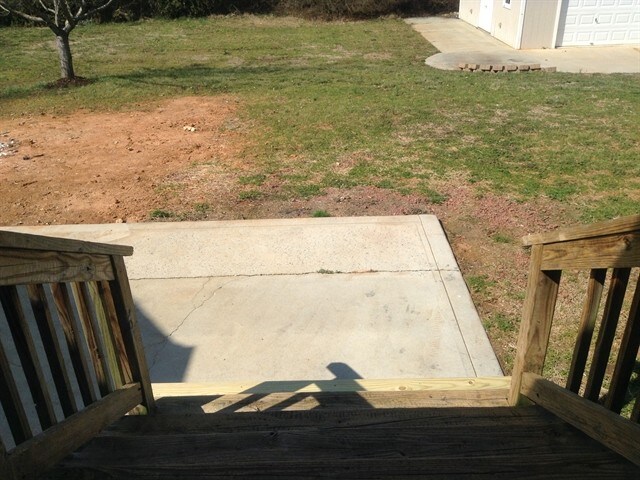 Building Photo - 2512 Kings Farm Way