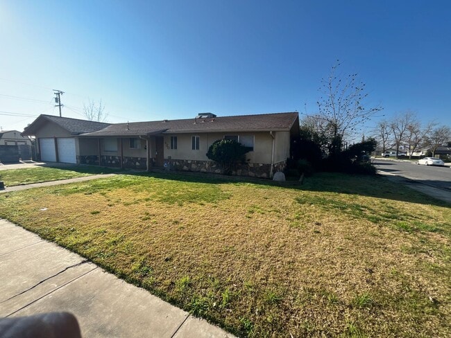 Building Photo - Available Now!