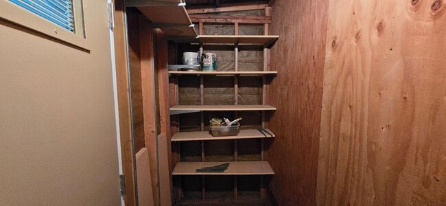 Building Photo - 346 Gracie Rd