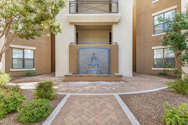 Building Photo - 7601 E Indian Bend Rd