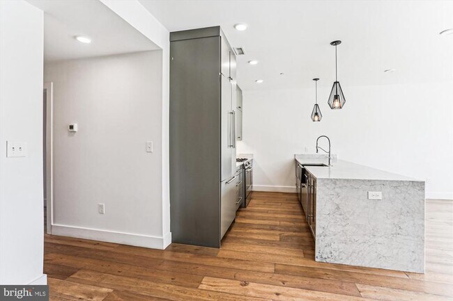 Building Photo - 2409 37th St NW
