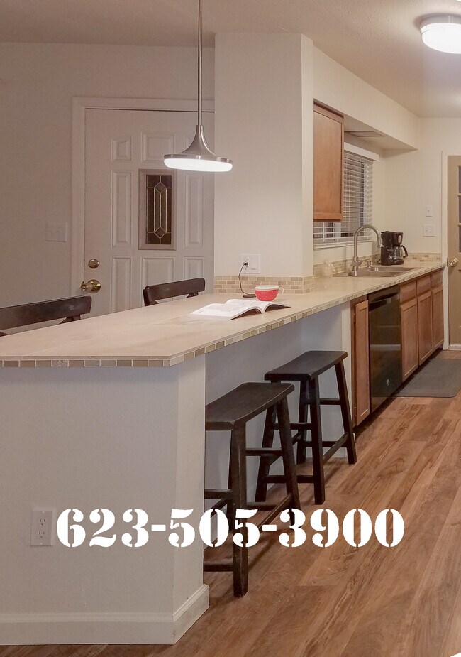 Primary Photo - 11834 N 35th Ave