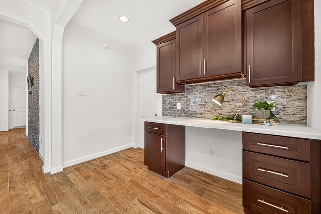 Building Photo - 923 Saginaw Bay Ct