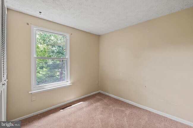 Building Photo - 9515 Quarry Bridge Ct