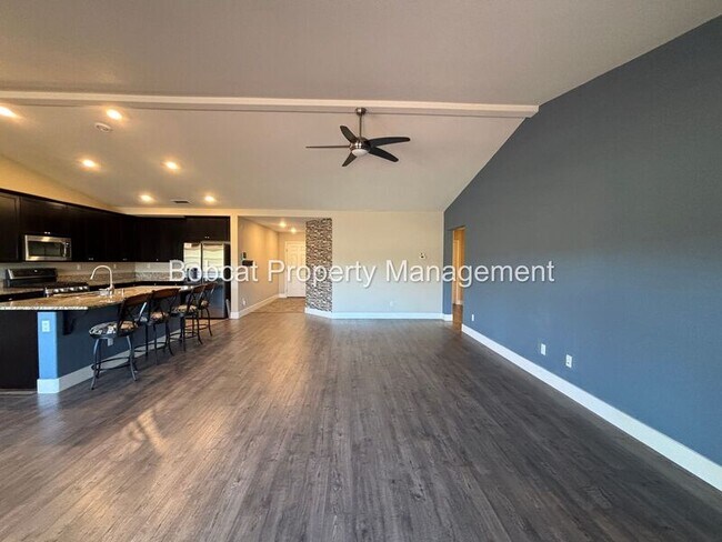Building Photo - 6515 Copper Mountain Dr